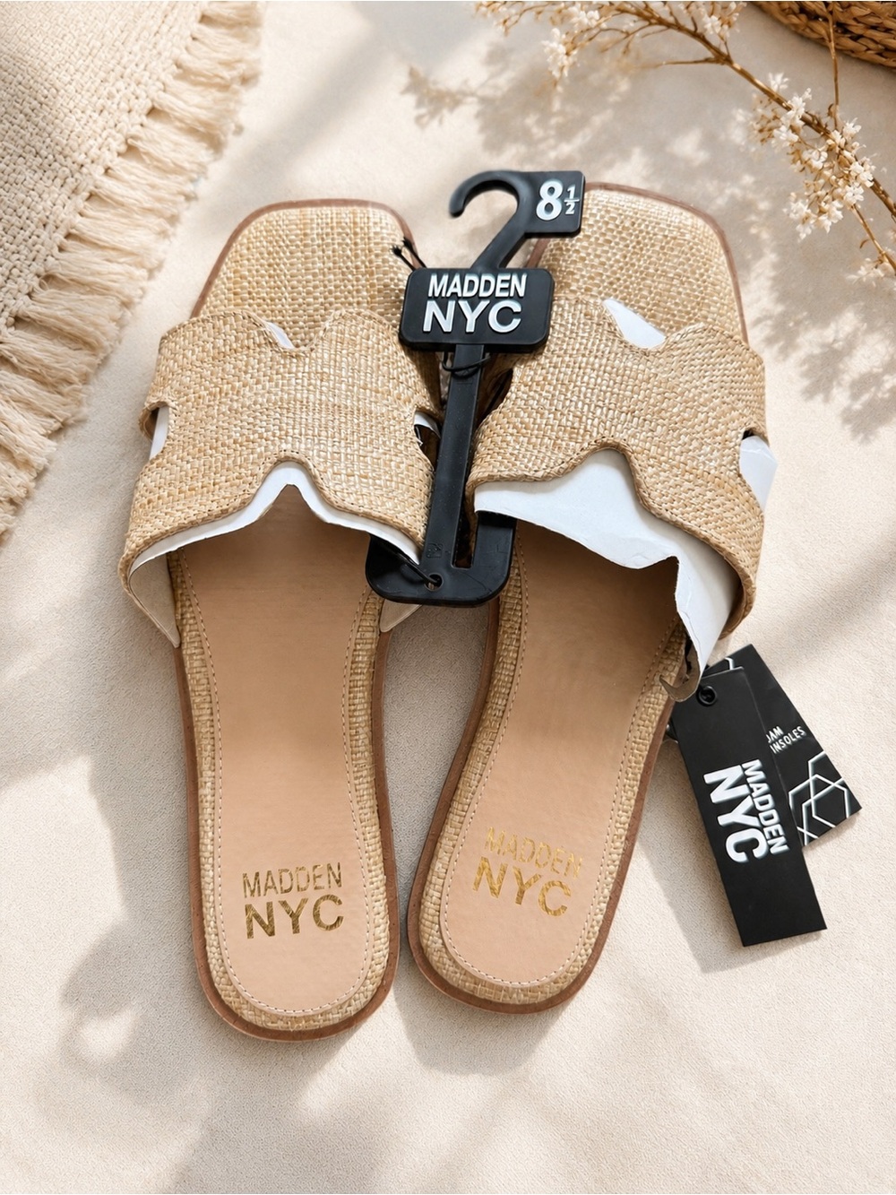 NWT Madden NYC Raffia Slide Sandals Natural Beige Vacation Resort Size 8.5
